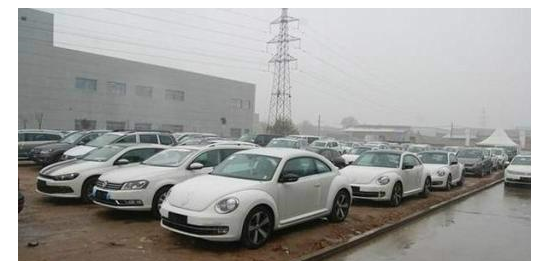 白色的車有這么多缺點(diǎn)！為什么近25%的車主還買它？